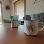 Sierplejs Hill - Przy Szlaku W Gorach Sowich Horská chata *
