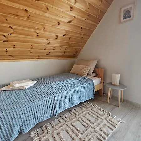 Sierplejs Hill - Przy Szlaku W Górach Sowich Sierpnica