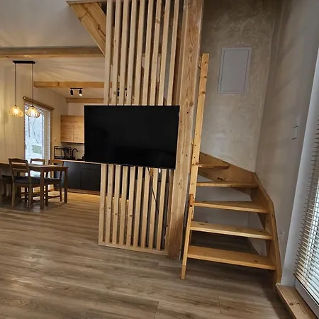 Sierplejs Hill - Przy Szlaku W Gorach Sowich * Sierpnica