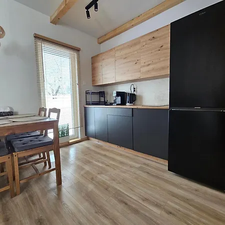 Sierplejs Hill - Przy Szlaku W Górach Sowich