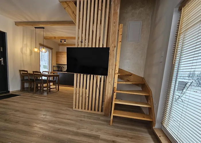 Sierplejs Hill - Przy Szlaku W Gorach Sowich * Sierpnica